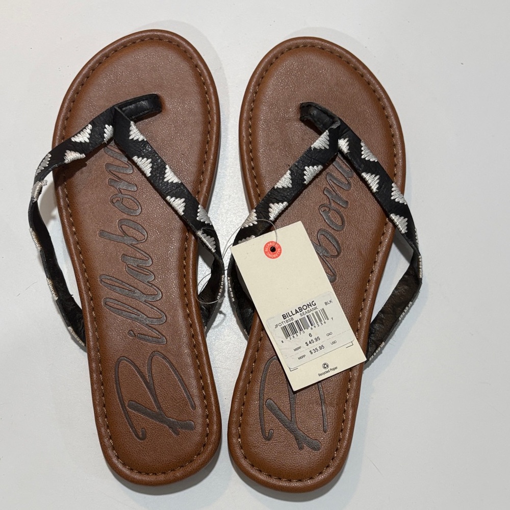 Billabong Black and Brown Flip Flops